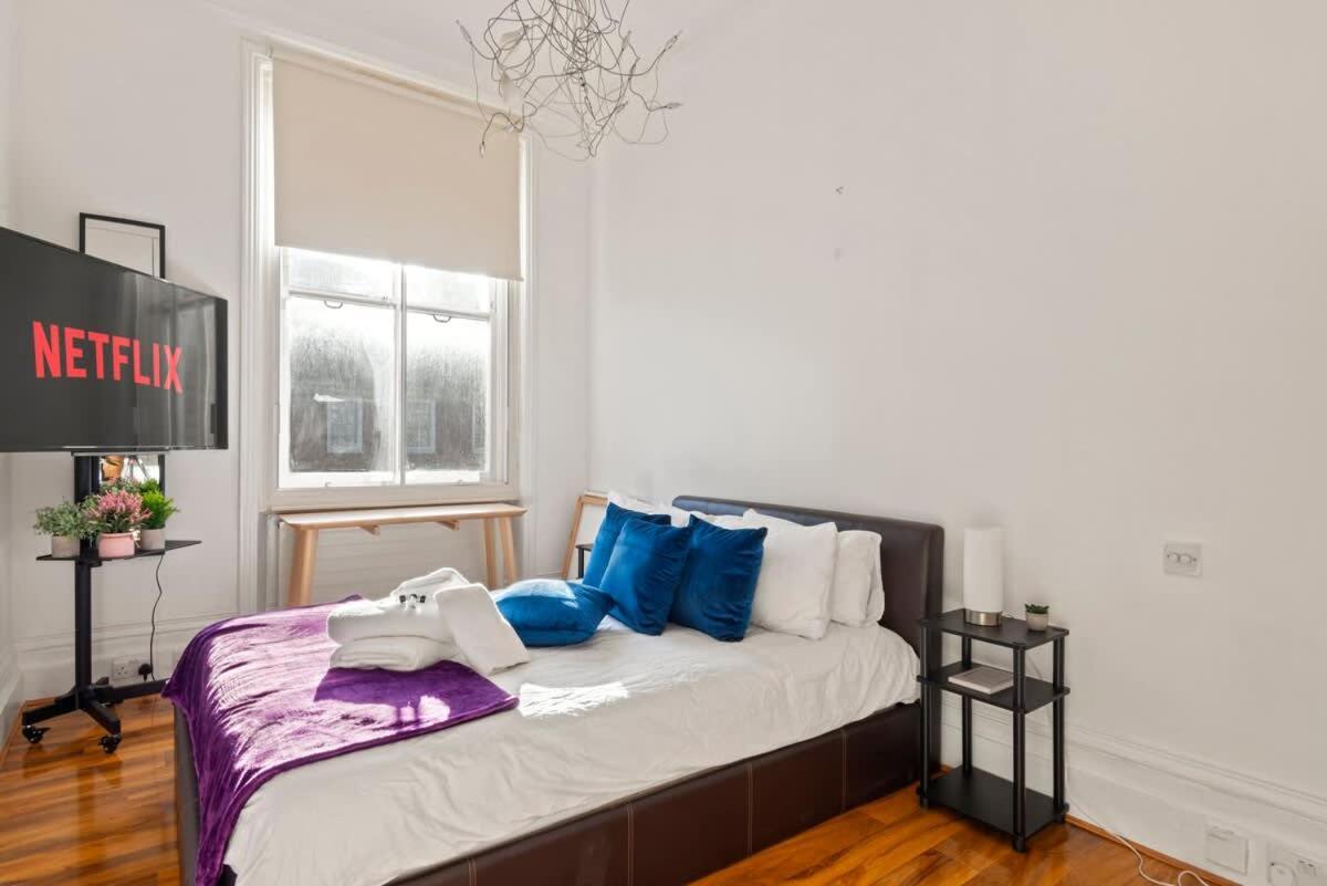Sg, Classic Knightsbridge Loft Apartment Лондон Экстерьер фото